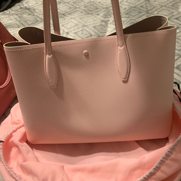 Kate Spade Tote - Picture 4 of 7